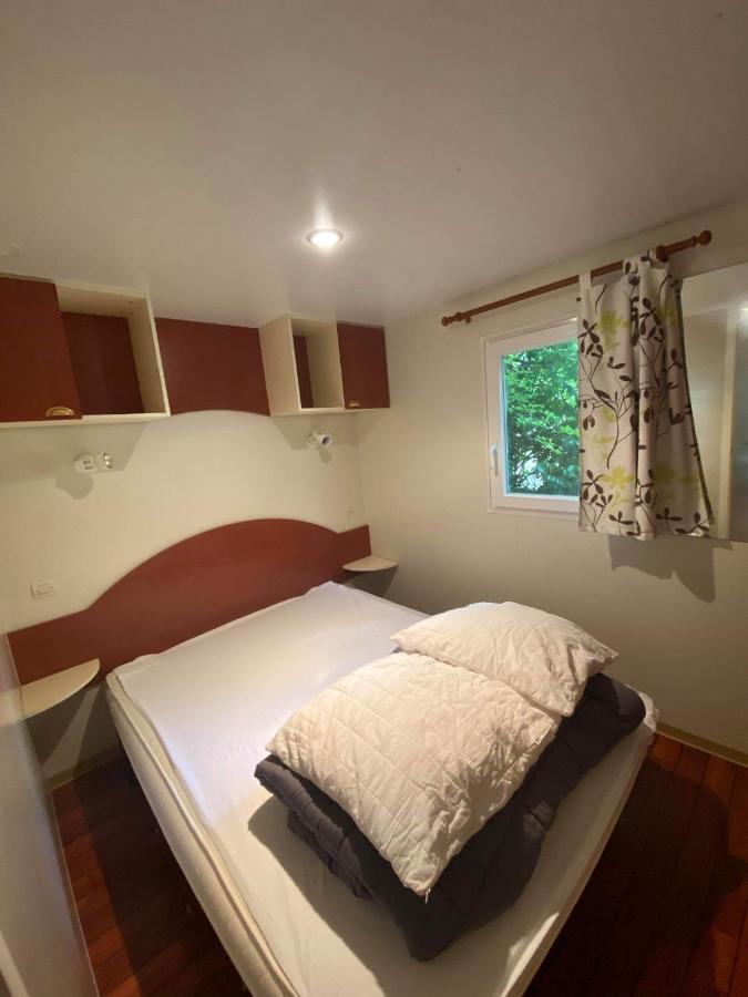 Camping de Baignes Hotel Buitenkant foto