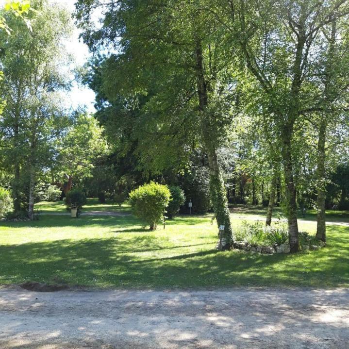 Camping de Baignes Hotel Buitenkant foto